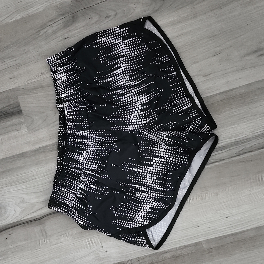 Athletic shorts